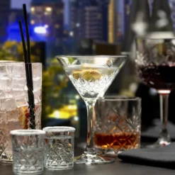 Pasabahce Martiniglas Timeless 23cl - 4 Stück 25 Pasabahce Martiniglas Timeless 23cl - 4 Stück -Küchenutensilien 60c321906895263510b2a2de264c7d9d