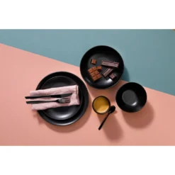 Mammoet Moon Geschirrset 6 Personen, Steingut, Bestehend Aus Tiefen Und Flachen Tellern Sowie Schalen – Je 6 Stück, Matt Schwarz, Moderne Form, Spülmaschinenfest -Küchenutensilien a37967058c9525d9c789182f0c325e72