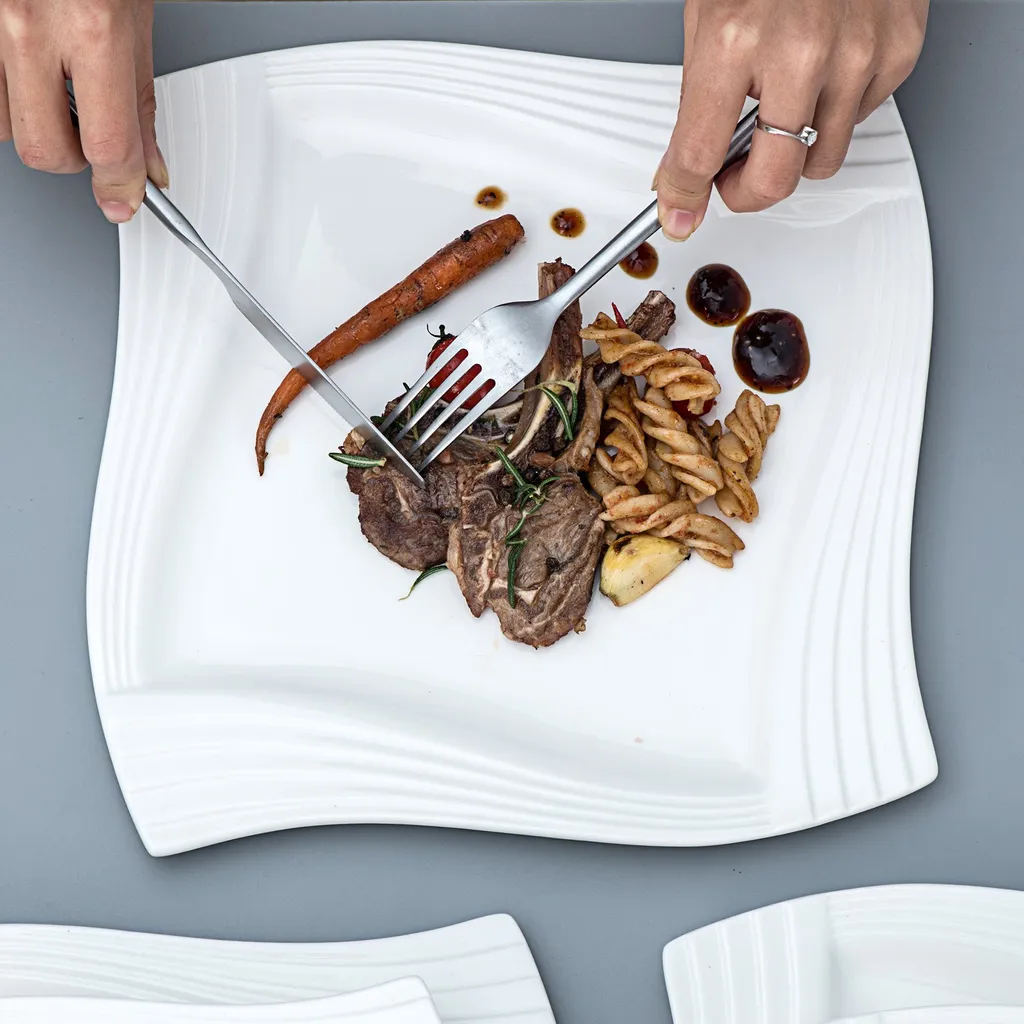 MALACASA, Serie Amparo, Cremeweiß Porzellan Tafelservice 12 Tlg. Set Speiseteller Und Suppenteller Geschirrset Für 6 Personen 5 MALACASA, Serie Amparo, Cremeweiß Porzellan Tafelservice 12 Tlg. Set Speiseteller Und Suppenteller Geschirrset Für 6 Personen – Bild 3