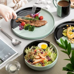 Vancasso Aria Tafelservice Für 8 Personen (32-teilig) Mit Tellern, Schalen Und Tassen, Schwarz Und Türkis -Küchenutensilien f309f2e86c90f29e70424c366faa52e1