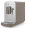 Smeg BCC02TPMEU Kompakte Kaffeevollautomat Mit Dampffunktion Taupe 2 Smeg BCC02TPMEU Kompakte Kaffeevollautomat Mit Dampffunktion Taupe -Küchenutensilien fc3ecc6b8bd9cba0dc94c0d609d95d6c